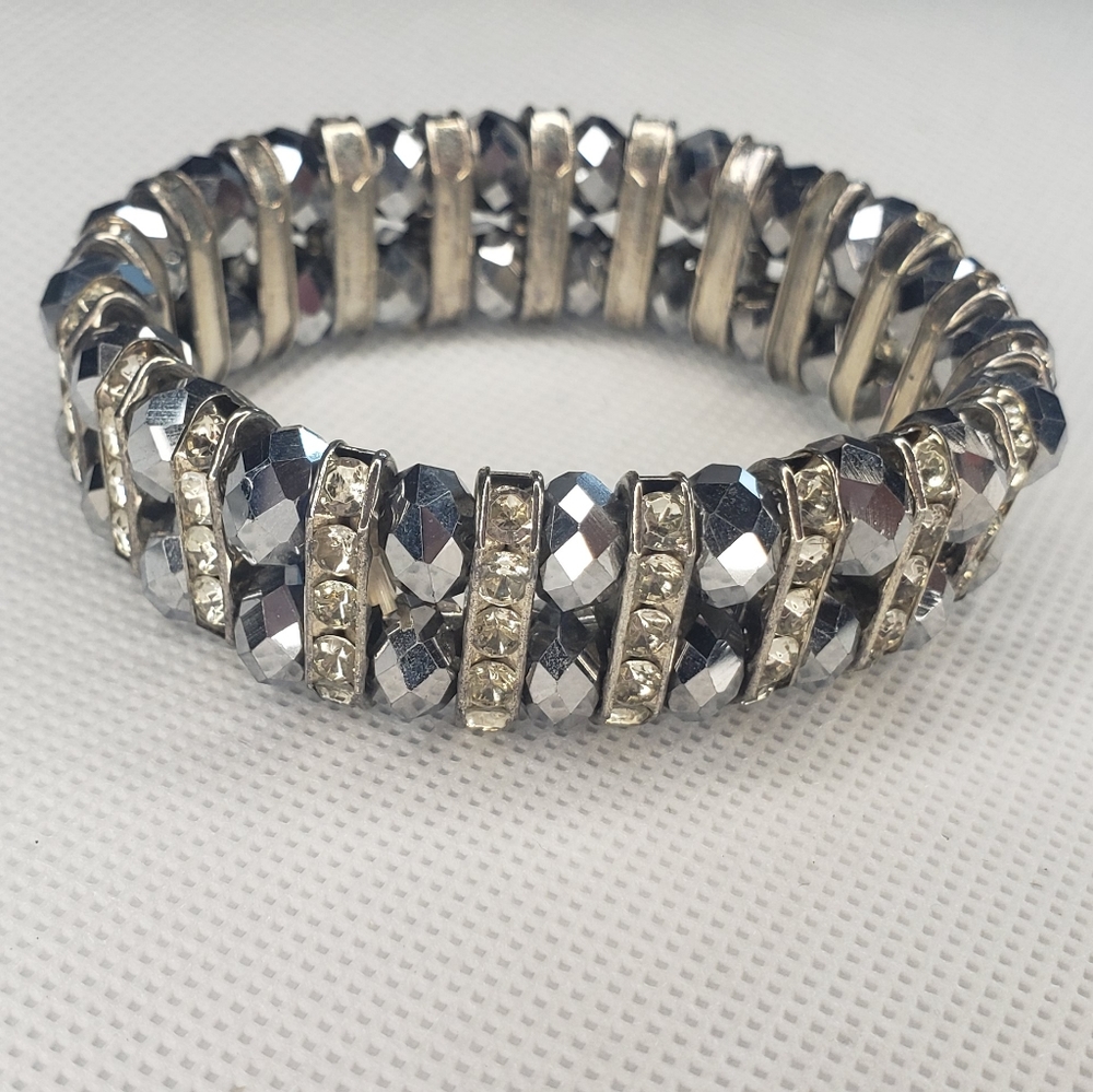 Fashion bracelet